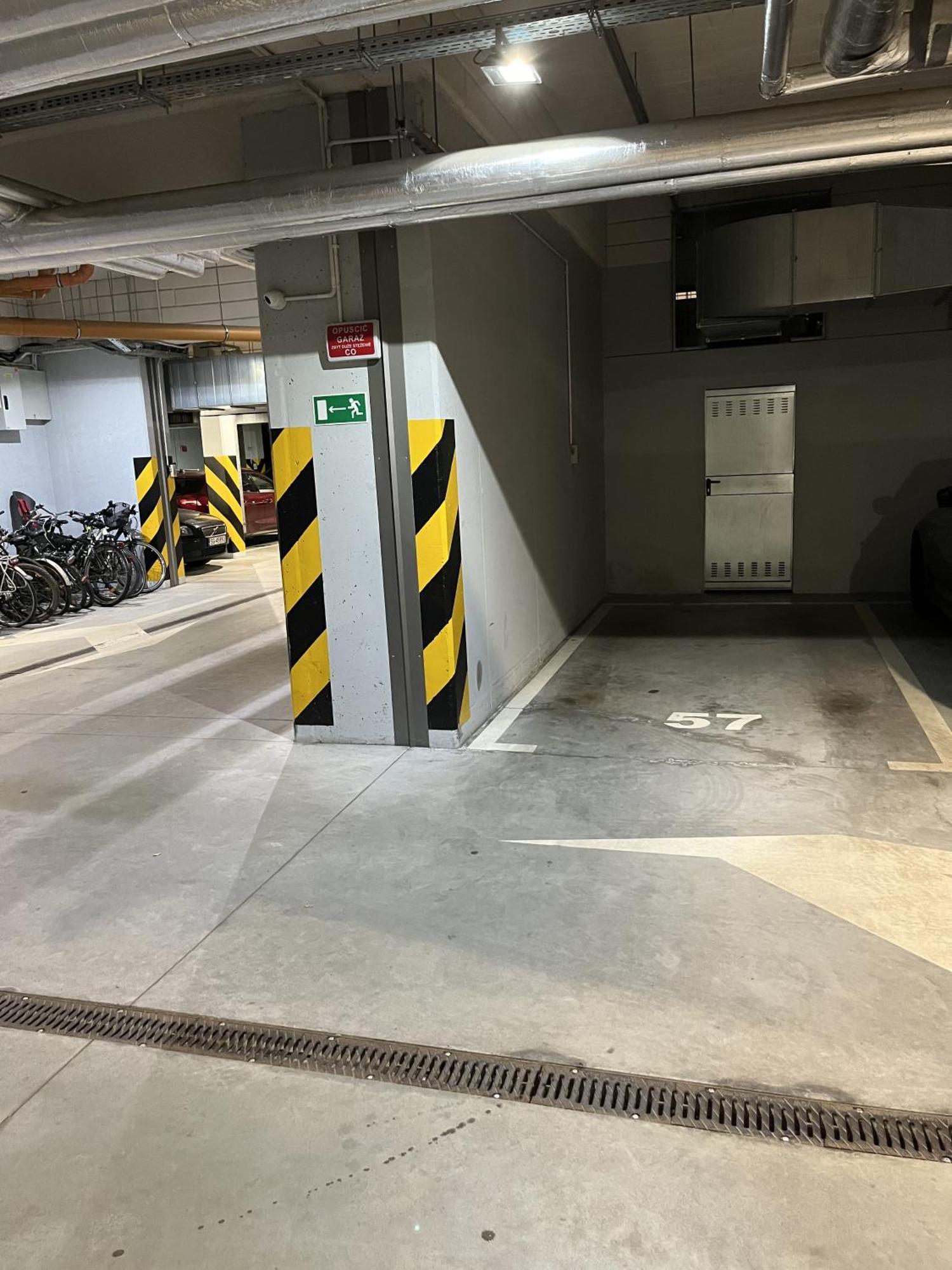 Apartament Z Tarasem Oraz Podziemnym Parkingiem Διαμέρισμα Krasków Εξωτερικό φωτογραφία