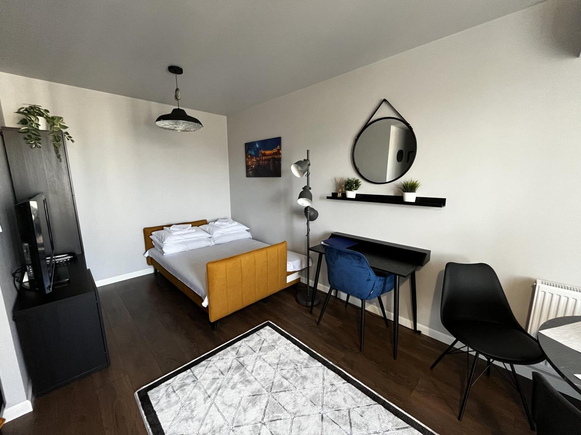 Apartament Z Tarasem Oraz Podziemnym Parkingiem Διαμέρισμα Krasków Εξωτερικό φωτογραφία